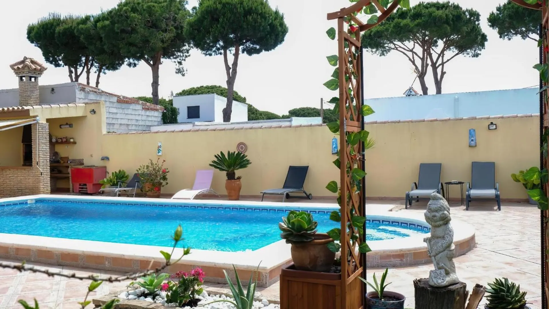 Chalet Con Piscina Privada Arco Iris Chiclana de la Frontera Spain