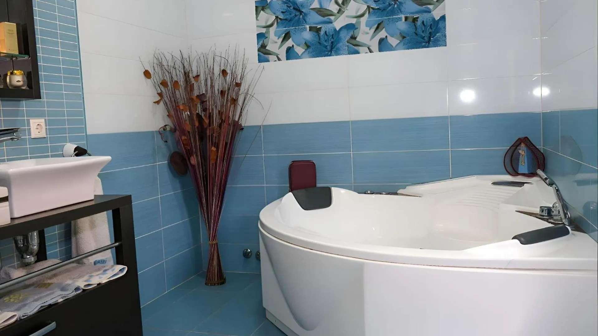 Holiday home Chalet Con Piscina Privada Arco Iris Chiclana de la Frontera